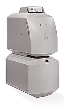 JUNKERS SUPRASTAR-O KU 28 con regulación EMS, sonda de acs y acumulador SL300-3E, caldera de gasoleo presurizada de pie de 28 Kw de baja temperatura.