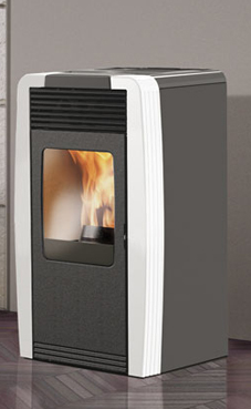 EDILKAMIN ZARA de 8 Kw. Frontal de fundición, reja de aluminio. Fuego de vermiculita. Panel sinóptico en el top. Posibilidad salida humos lateral derecha e izquierda, posterior y superior.